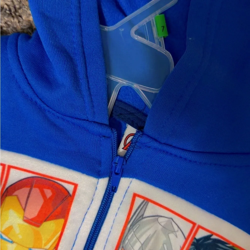 Marvel Kids Superhero Set - Blue and Red - Picture 2 of 6